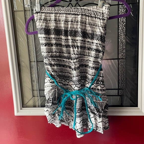 Strapless Romper - Picture 1 of 5